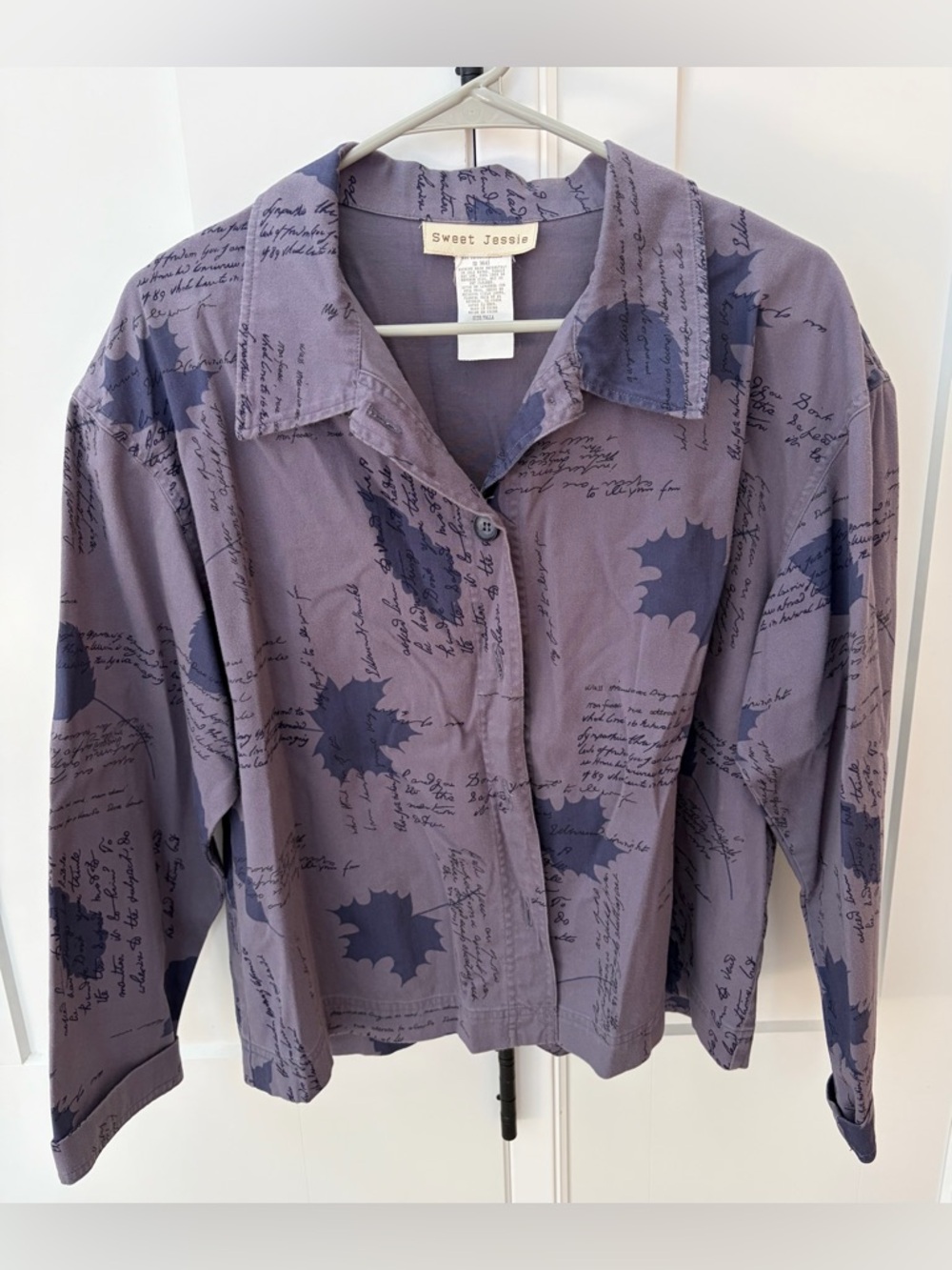 Rare Vintage Blazer Sweet Jessie Button Front Leaf Print Top purple shacket